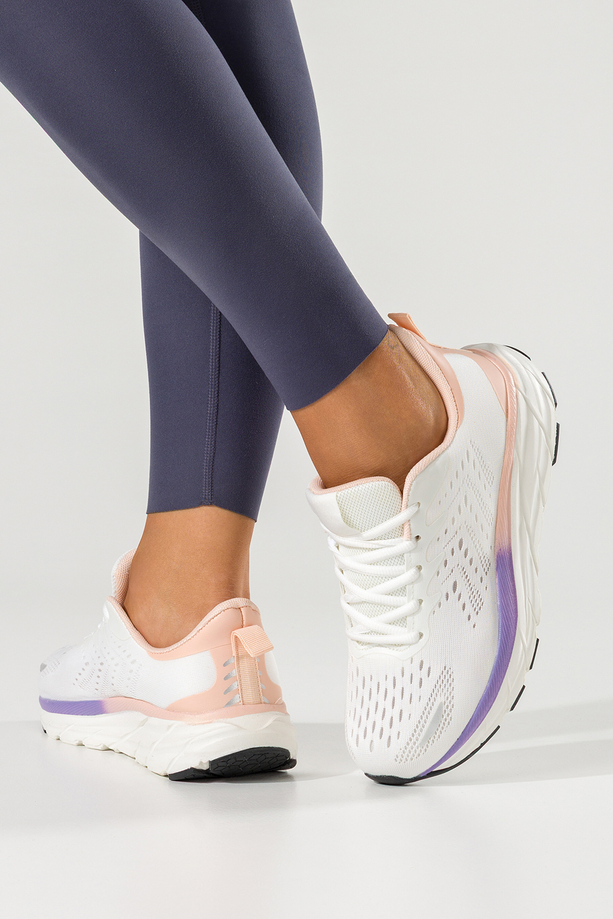 Białe sneakersy damskie buty sportowe do biegania na białej platformie ze żłobieniami łososiowe wstawki sznurowane Casu BC109