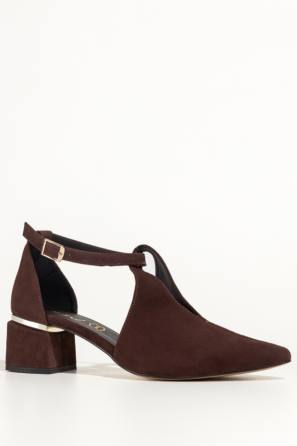 Czekoladowe czółenka skórzane damskie na ozdobnym klocku pasek wokół kostki PRODUKT POLSKI Casu 7690-648