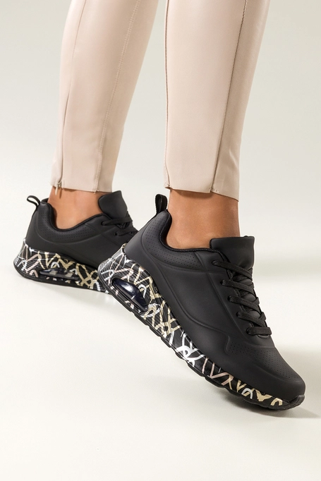 Czarne sneakersy damskie buty sportowe na koturnie z czarnym wzorem sznurowane Casu 0961-8