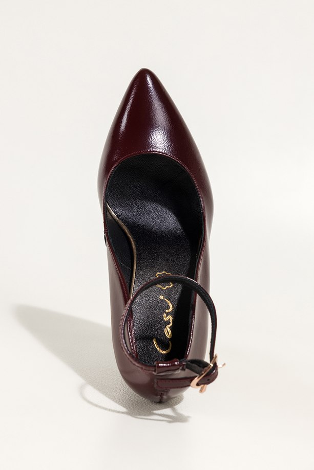 Bordowe czółenka skórzane damskie lakierowane na słupku pasek wokół kostki PRODUKT POLSKI Casu 7166-351