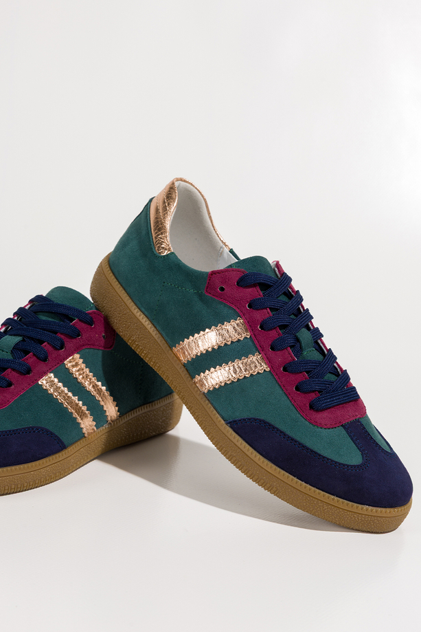 Zielone sneakersy skórzane damskie buty sportowe z bordowymi i złotymi wstawkami sznurowane PRODUKT POLSKI Casu N1068