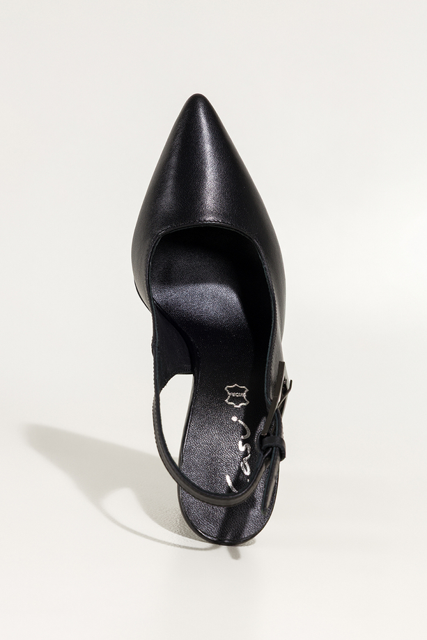 Czarne czółenka skórzane damskie szpilki z odkrytą piętą obcas kieliszek PRODUKT POLSKI Casu 7007-899