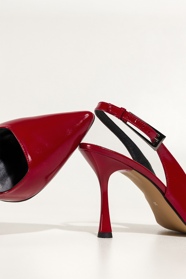 Czerwone czółenka skórzane damskie szpilki lakierowane z odkrytą piętą obcas kieliszek PRODUKT POLSKI Casu 7007-381