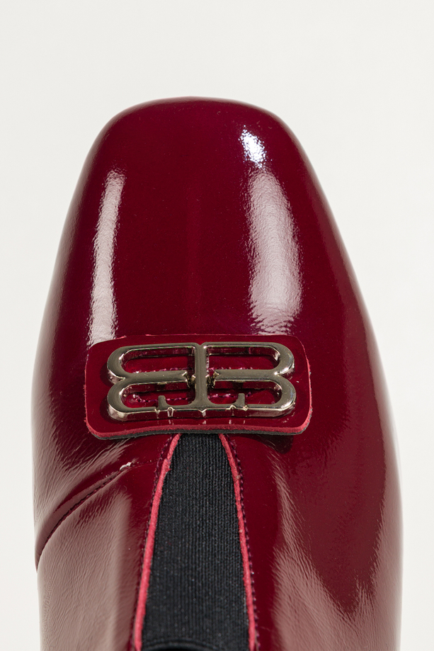 Bordowe botki skórzane damskie lakierowane obcas klocek elastyczna guma na przodzie srebrna ozdoba PRODUKT POLSKI Casu 378-L