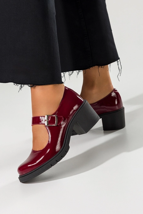 Bordowe czółenka skórzane damskie lakierowane Mary Jane z paskiem szeroki obcas klocek PRODUKT POLSKI Casu 609