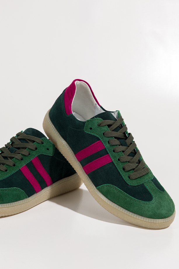 Zielone sneakersy skórzane damskie buty sportowe z fuksjowymi wstawkami sznurowane PRODUKT POLSKI Casu N1068