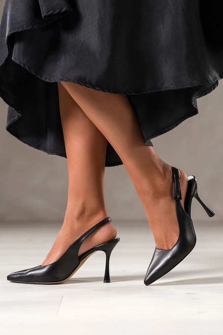 Czarne czółenka skórzane damskie szpilki z odkrytą piętą obcas kieliszek PRODUKT POLSKI Casu 7007-899