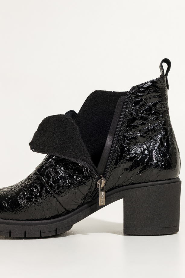 Czarne botki skórzane damskie lakierowane z wzorem obcas klocek szeroka elastyczna guma na przodzie PRODUKT POLSKI Casu 376