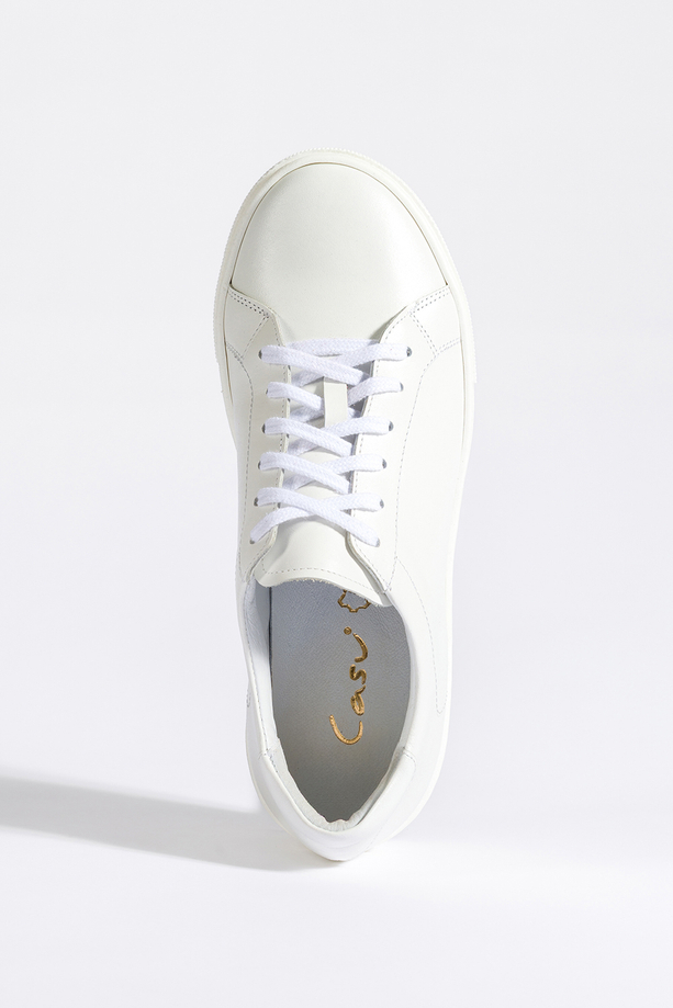Białe sneakersy skórzane damskie creepersy sznurowane PRODUKT POLSKI Casu 2691