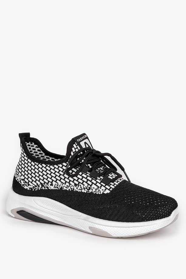 Czarne buty sportowe damskie sznurowane Casu 23-3-21-B