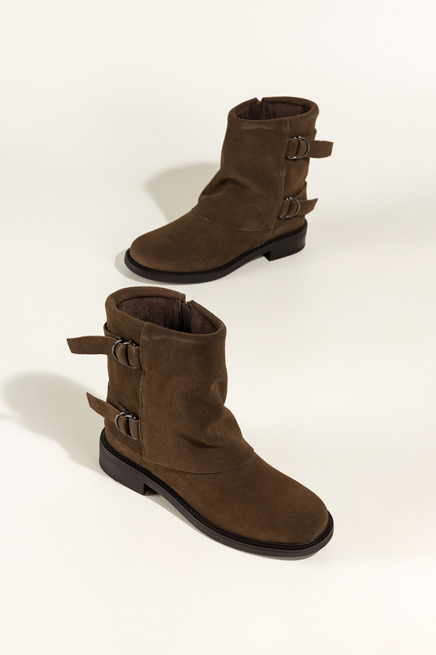 Brązowe botki skórzane damskie z szeroką cholewką Sergio Leone niski obcas regulowane paski na cholewce YG74443-H