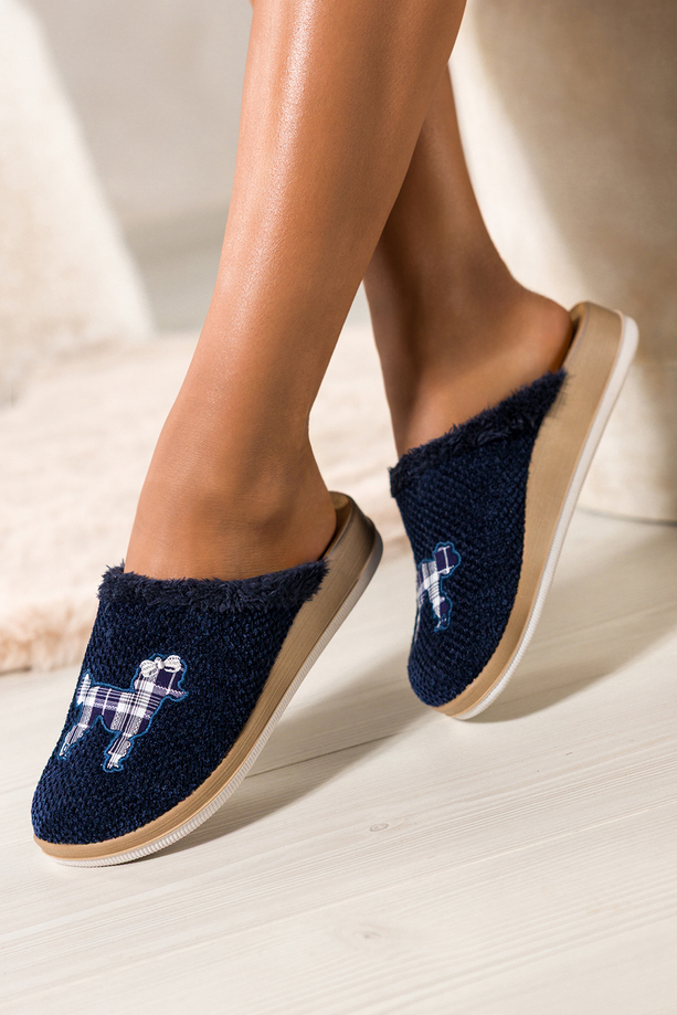 Granatowe kapcie damskie Inblu obuwie domowe z aplikacją psa skórzana wkładka soft XG999957