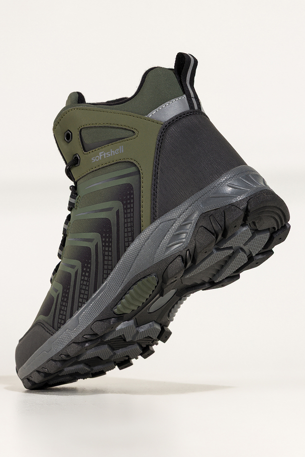 Zielone buty trekkingowe damskie softshell na bieżnikowanej podeszwie czarne wstawki sznurowane Carla EY82939-4