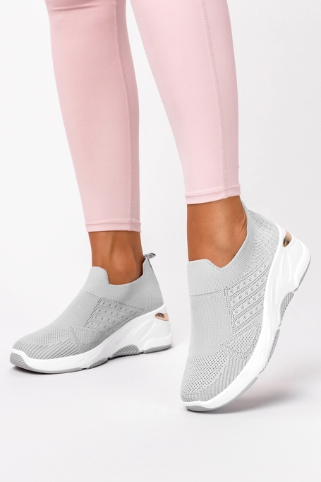 Szare sneakersy Casu buty sportowe slip on 32-3-22-G/8