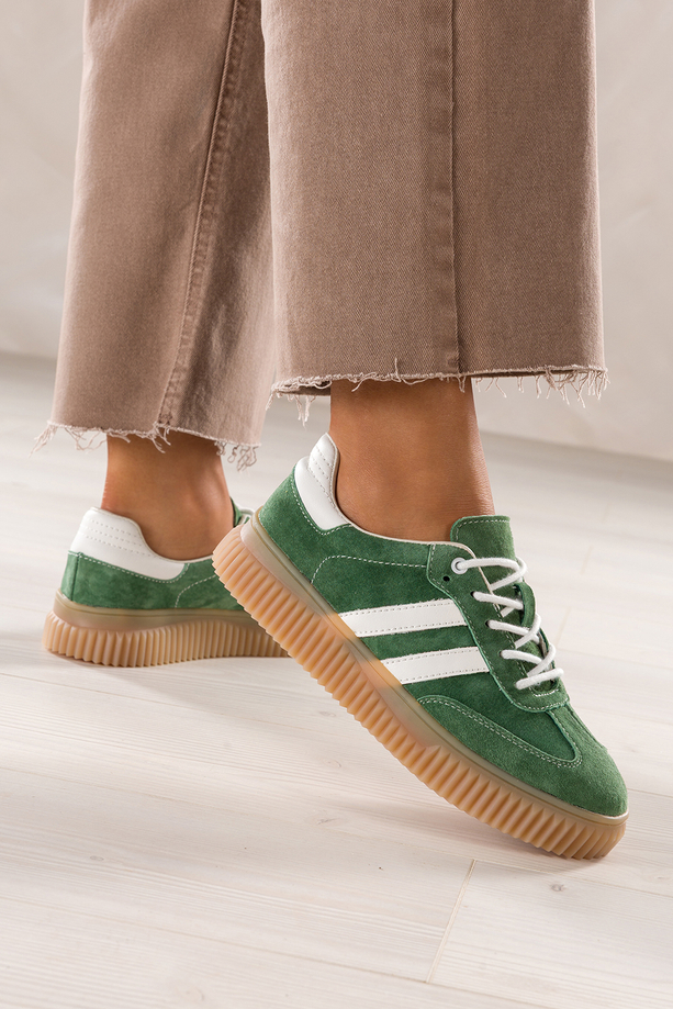 Zielone sneakersy skórzane damskie buty sportowe na beżowej platformie białe wstawki sznurowane Carla TW-CU-800