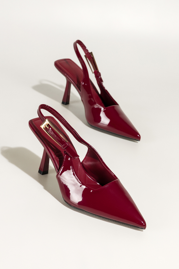 Bordowe czółenka damskie lakierowane szpilki z odkrytą piętą obcas kieliszek Carla 496-61