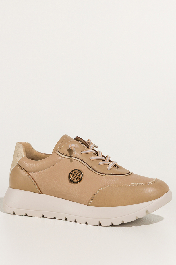 Camelowe sneakersy damskie buty sportowe na kremowej platformie elastyczne sznurówki złota ozdoba skórzana wkładka Carla QN0780-87