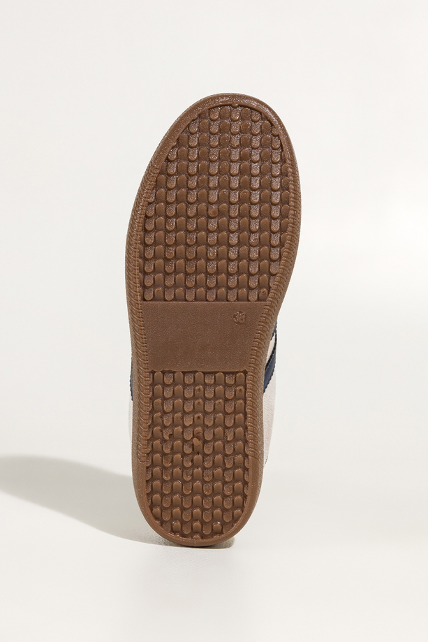 Beżowe sneakersy damskie buty sportowe na elastycznej podeszwie granatowe wstawki sznurowane Casu 22336-7