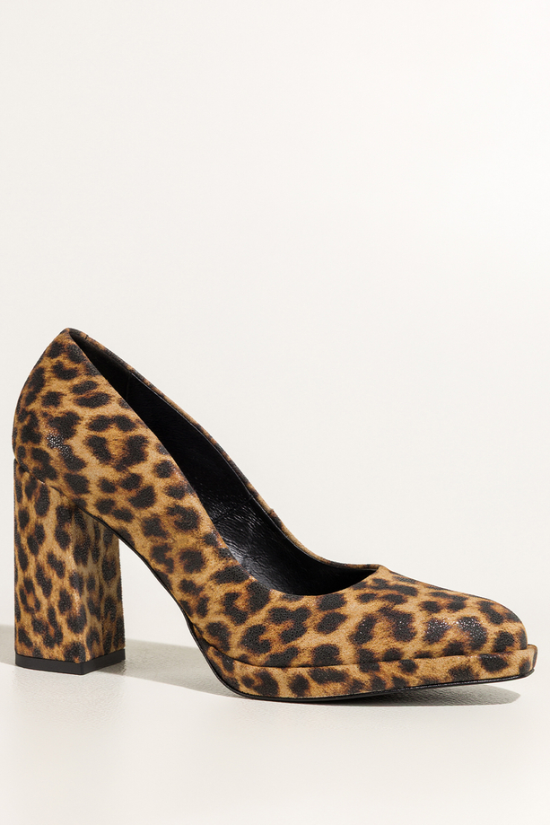 Beżowe czółenka skórzane damskie na słupku wzór panterki PRODUKT POLSKI Casu 7253-016