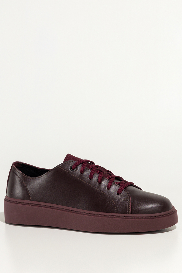 Bordowe trampki skórzane damskie sneakersy na platformie sznurowane PRODUKT POLSKI Casu 8855